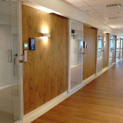Patient room display solution at Radboud UMC